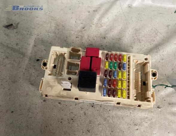 Fuse Box FIAT STILO (192_), FIAT STILO Multi Wagon (192_)