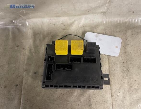 Fuse Box FIAT BRAVO I (182_)