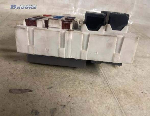 Fuse Box FORD TRANSIT CONNECT (P65_, P70_, P80_)