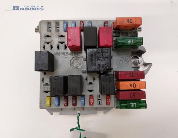 Fuse Box ALFA ROMEO 147 (937_)