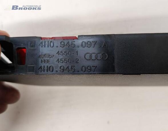 Auxiliary Stop Light AUDI A8 (4H2, 4H8, 4HC, 4HL)