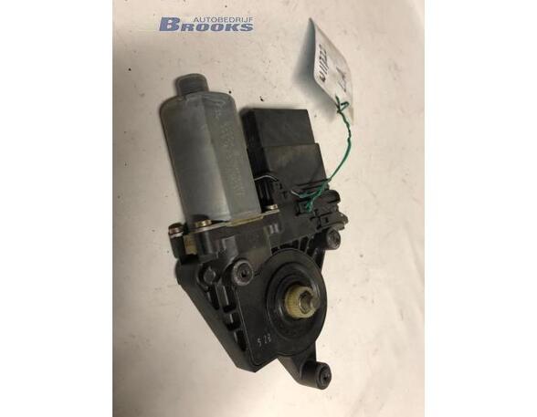 Elektrische motor raamopener VW PASSAT (3B3)