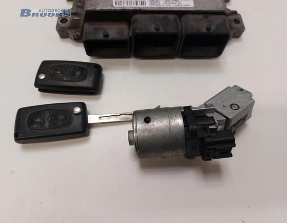 Control unit PEUGEOT 5008 (0U_, 0E_)