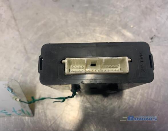 Control unit for lighting MAZDA CX-3 (DK)