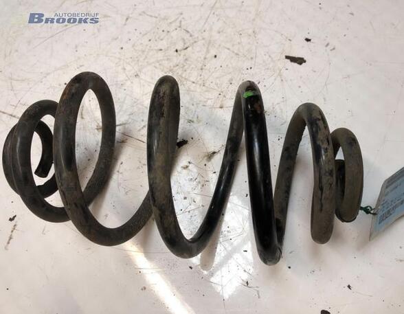 Coil Spring VW PASSAT (3B3)