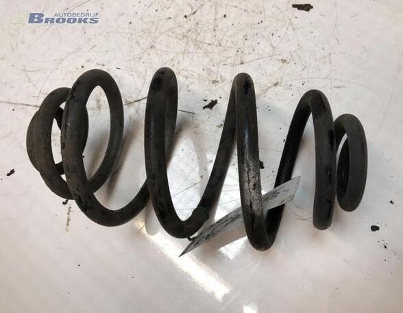 Coil Spring VW PASSAT (3B3)