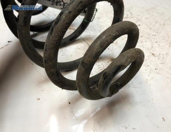 Coil Spring VW PASSAT (3B3)