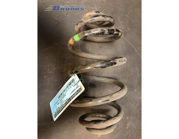 Coil Spring VW PASSAT (3B2)