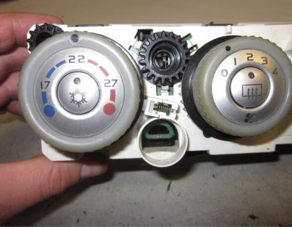 Heating & Ventilation Control Assembly MITSUBISHI COLT VI (Z3_A, Z2_A), MITSUBISHI Colt VII (Z2_A)