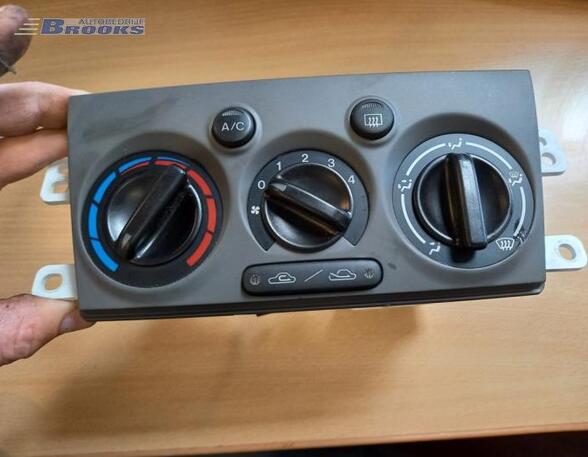 Heating & Ventilation Control Assembly MAZDA PREMACY (CP)