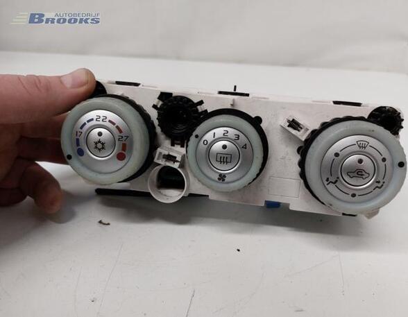 Heating & Ventilation Control Assembly MITSUBISHI COLT VI (Z3_A, Z2_A), MITSUBISHI Colt VII (Z2_A)