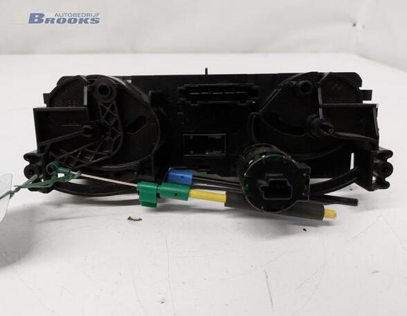 Heating & Ventilation Control Assembly MITSUBISHI COLT VI (Z3_A, Z2_A), MITSUBISHI Colt VII (Z2_A)