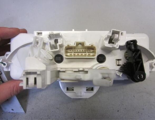 Heating & Ventilation Control Assembly RENAULT CLIO III (BR0/1, CR0/1), RENAULT CLIO II (BB_, CB_), RENAULT CLIO IV (BH_)