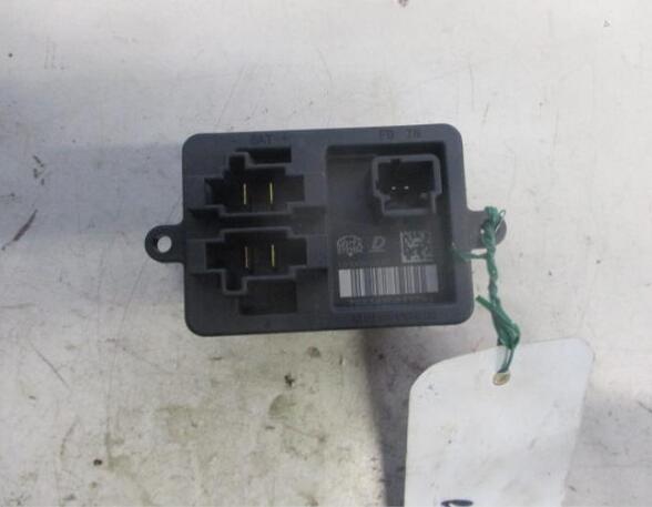 Resistor Interior Blower PEUGEOT EXPERT Van (V_), OPEL VIVARO C Van (K0)