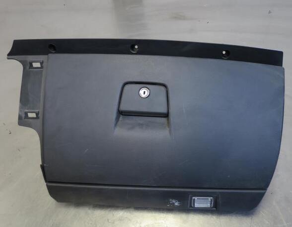 Glove Compartment (Glovebox) VOLVO V50 (545)