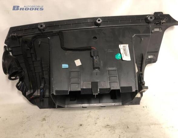 Glove Compartment (Glovebox) VOLVO V50 (545)