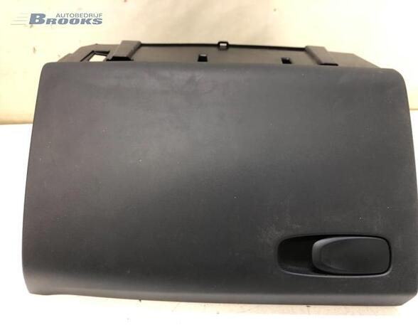 Glove Compartment (Glovebox) VOLVO V40 Hatchback (525, 526), VOLVO V40 Cross Country (526)