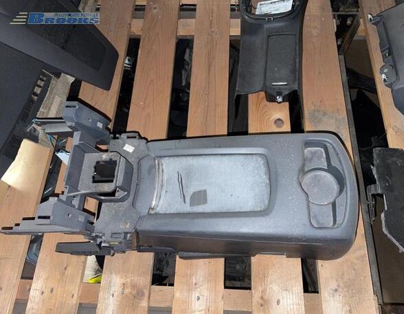 Center Console PEUGEOT 5008 (0U_, 0E_)