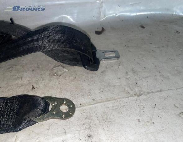 Safety Belts VW PASSAT Variant (3B5)