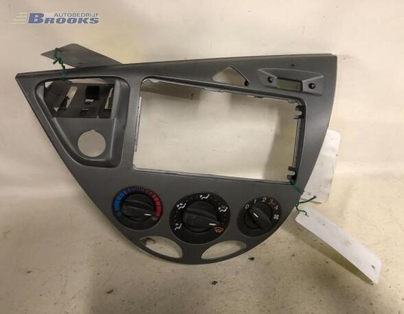 Uhr Ford Focus DAW, DBW 98AB15000CCW P1676333