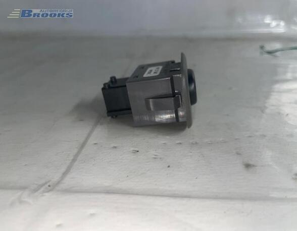 Switch for window winder SAAB 9-5 Estate (YS3E)