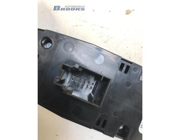 Switch for window winder BMW 1 (F20)