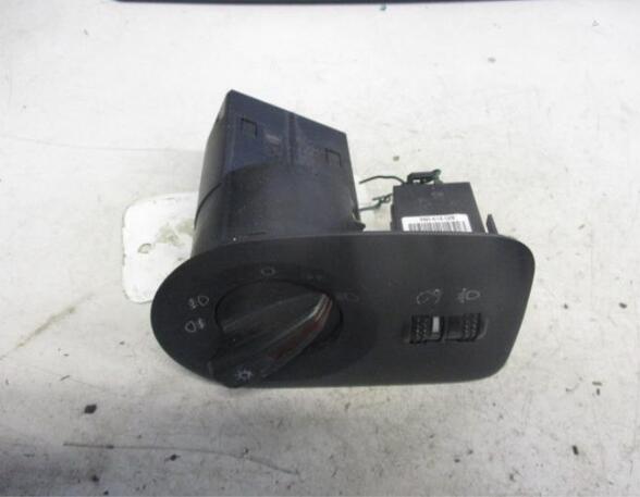 Switch for headlight SEAT IBIZA IV (6J5, 6P1), SEAT IBIZA IV SC (6J1, 6P5), SEAT IBIZA IV ST (6J8, 6P8)