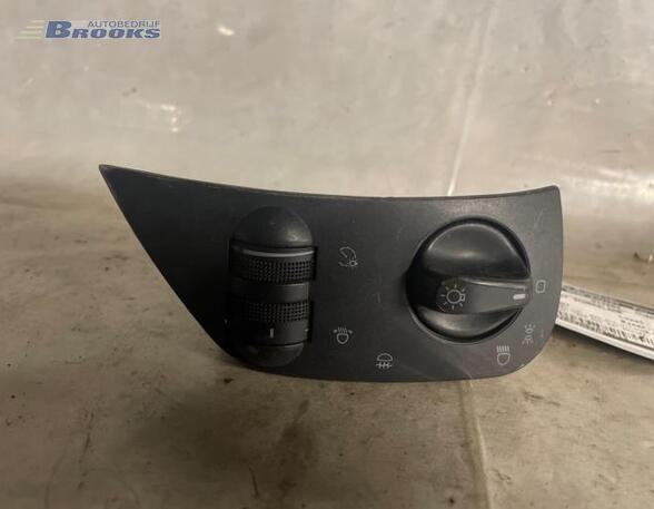 Schalter für Licht VW Caddy II Kasten 9KVF 6N1941531M P5625290