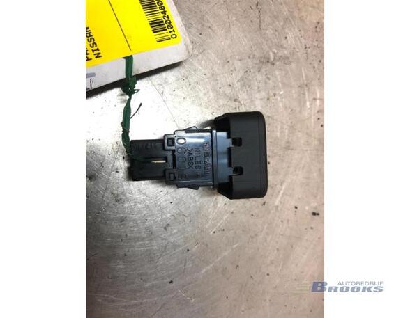 Switch for hazard light NISSAN NOTE (E11, NE11)