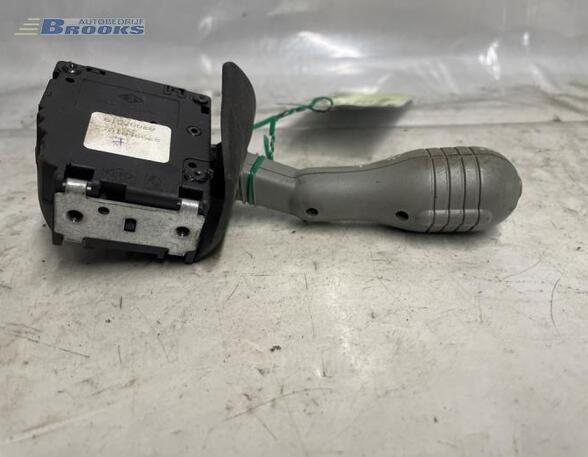 Schalter für Wischer Renault Twingo C06 7701046628 P11306522