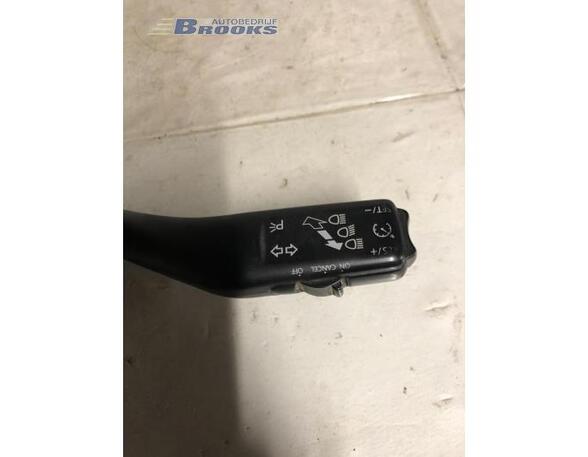 Turn Signal Switch VW GOLF V (1K1), VW GOLF VI (5K1), SEAT LEON (1P1), VW TOURAN (1T1, 1T2)