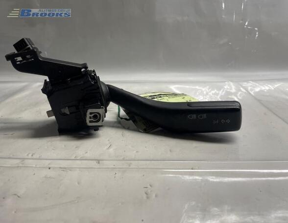 Turn Signal Switch VW CADDY III Box Body/MPV (2KA, 2KH, 2CA, 2CH), VW GOLF V (1K1)