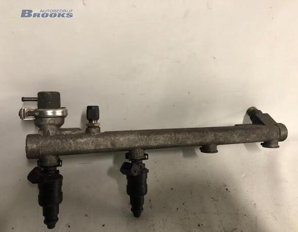 Injector Nozzle OPEL ASTRA F Hatchback (T92)