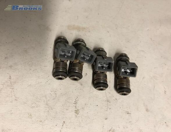 Injector Nozzle RENAULT LAGUNA I Grandtour (K56_)