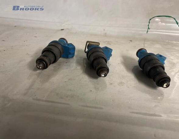 Injector Nozzle VW PASSAT Variant (3B5)