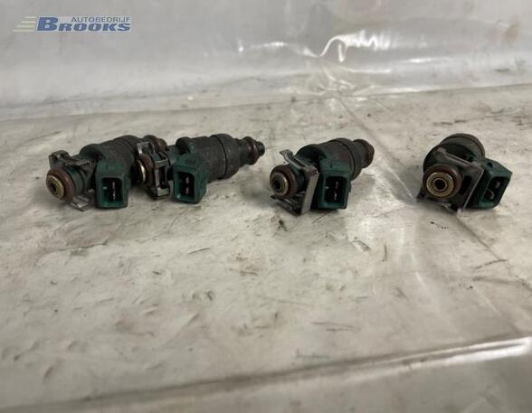 Injector Nozzle VW GOLF IV (1J1)