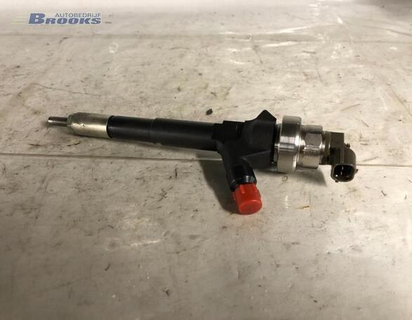 Injector Nozzle OPEL ASTRA J Saloon