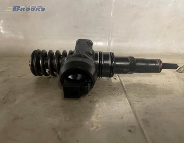 Injector Nozzle VW GOLF IV (1J1), SEAT IBIZA III (6L1)