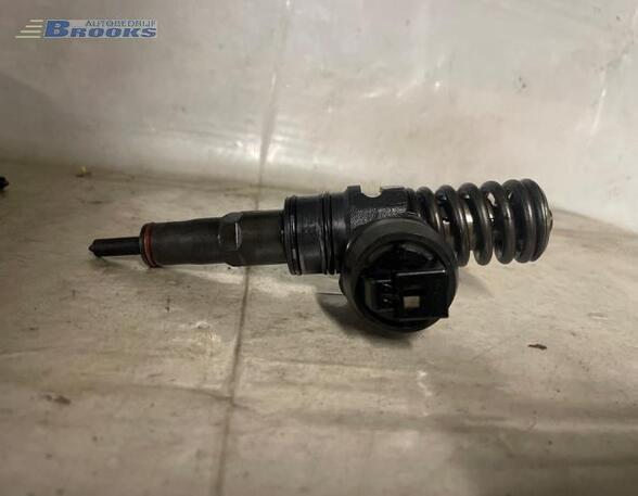 Injector Nozzle VW GOLF IV (1J1), SEAT IBIZA III (6L1)