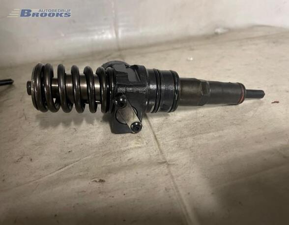 Injector Nozzle VW GOLF IV (1J1), SEAT IBIZA III (6L1)