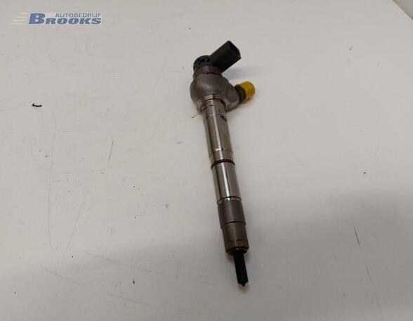 Injector Nozzle SKODA SUPERB III Estate (3V5)