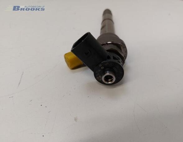 Injector Nozzle SKODA SUPERB III Estate (3V5)