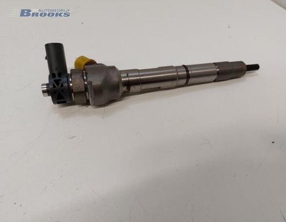 Injector Nozzle SKODA SUPERB III Estate (3V5)