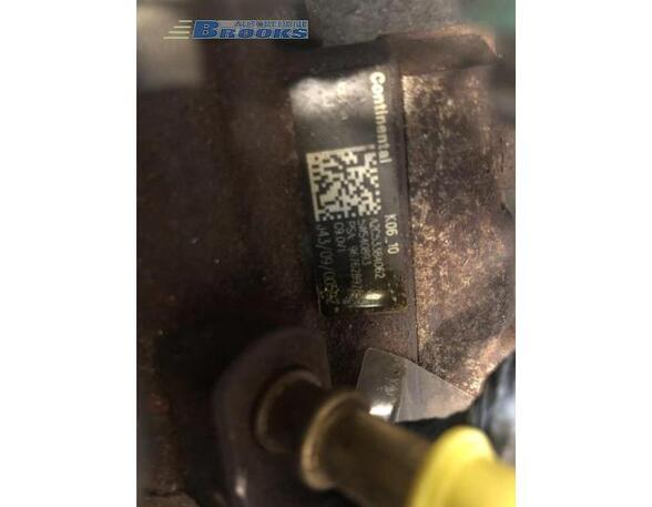 Fuel Pump VOLVO V50 (545)