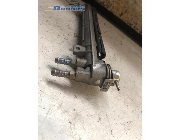 Petrol Fuel Rail VW GOLF IV (1J1)