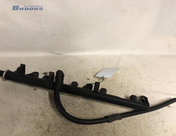 Petrol Fuel Rail LANCIA LYBRA SW (839_)