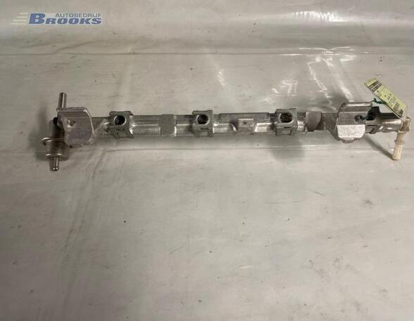 Petrol Fuel Rail FORD FIESTA V (JH_, JD_)