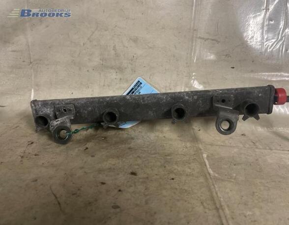 Petrol Fuel Rail MITSUBISHI COLT VI (Z3_A, Z2_A), MITSUBISHI Colt VII (Z2_A)