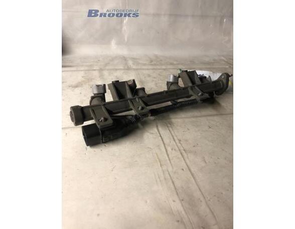 Petrol Fuel Rail HYUNDAI GETZ (TB)