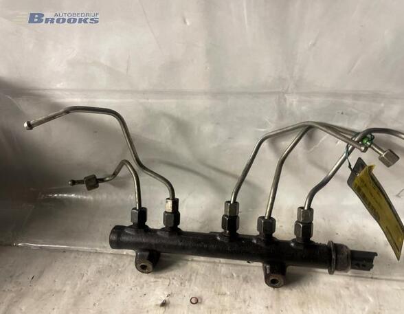 Petrol Fuel Rail VOLVO V50 (545)